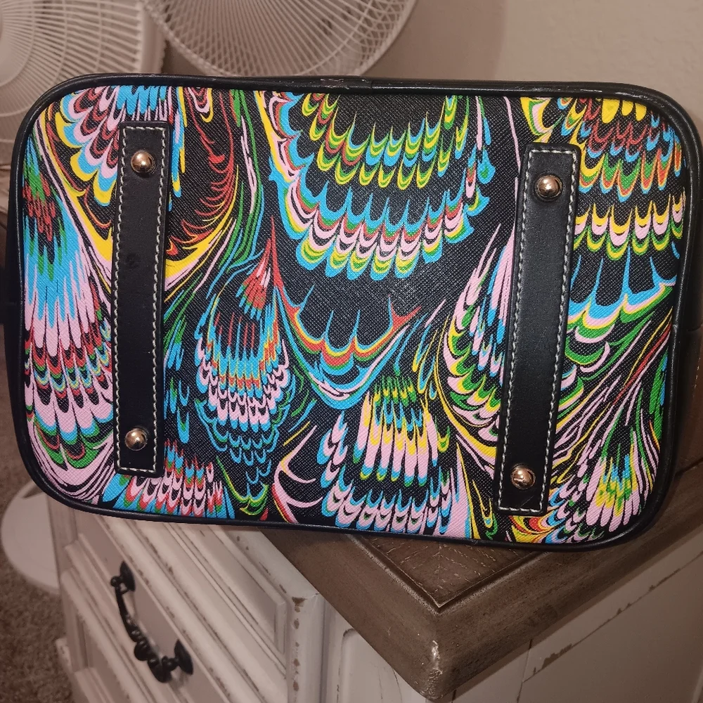 Dooney Bourke Plumes Bucket Bag - Picture 8 of 11